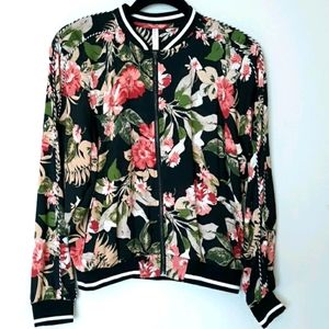 Xhilaration black flowered jacket size s